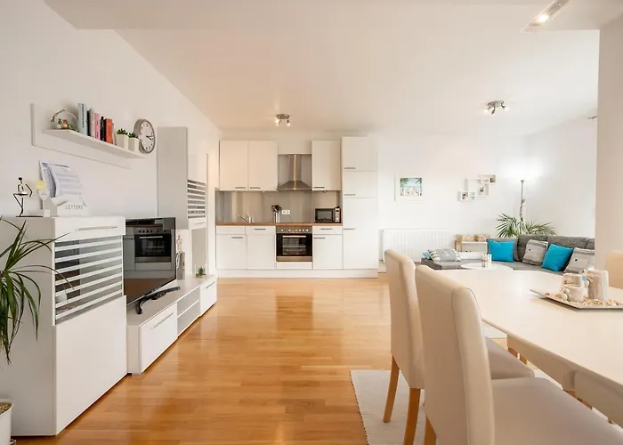 Apartman Aqua *