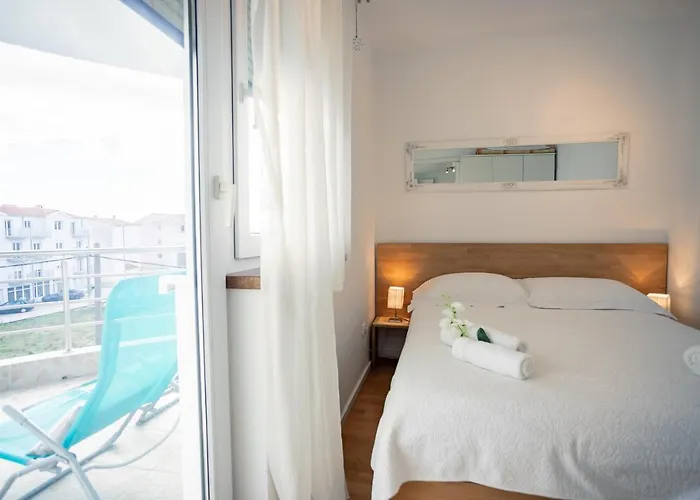 Aqua Apartman *