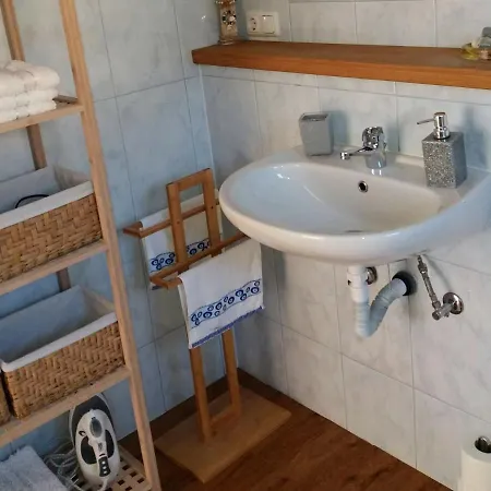 Aqua Podstrana